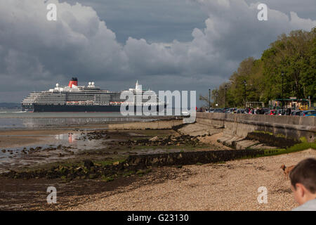 Southampton, UK. 22. Mai 2016. Verlassen der Solent Credit: Allan Marsh/Alamy Live News Stockfoto