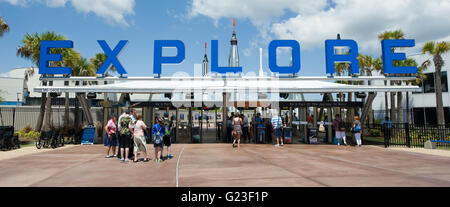 Der Eingang des Komplexes Besucher des Kennedy Space Centers in der Nähe von Cape Canaveral Stockfoto