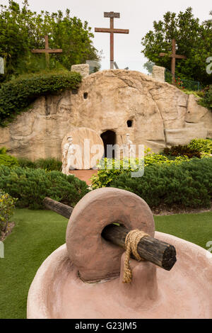 Nachbildung von Golgatha Gartengrab im Heiligen Land Erfahrung christlichen Themenpark in Orlando, Florida. Stockfoto