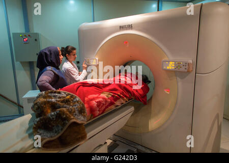 MRI-Scanner in Sulaimaniya Krankenhaus, Irak Stockfoto