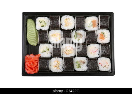 Sushi Set verschiedener Rollen auf einem weißen Hintergrund isoliert Stockfoto