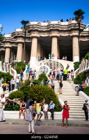 Parc Güell entworfen von Antonio Gaudi, Barcelona, Katalonien, Spanien. Stockfoto