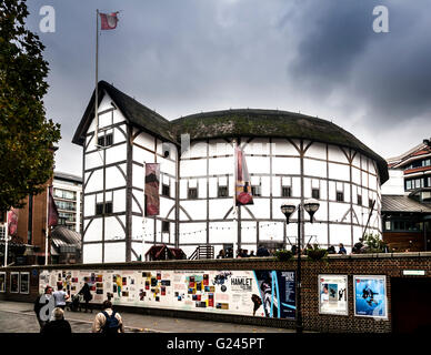 Shakespeares Globe, eine Rekonstruktion des Globe Theatre, Southwark, London, England. Stockfoto