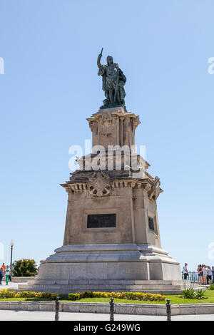 Statue von Roger de Llúria auf der Rambla Nova in Tarragona, Katalonien, Spanien Stockfoto