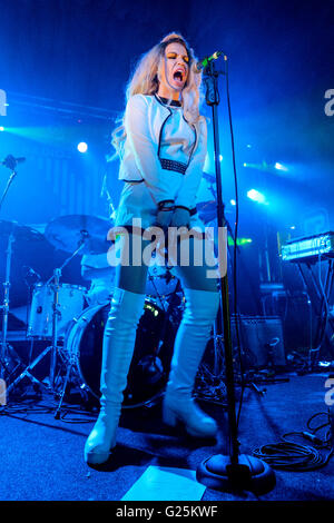 Elle Exxe spielt Concorde2 am 20.05.2016 im Concorde2 im Rahmen von The Great Escape New Music Festival in Brighton.  Personen im Bild: Elle Exxe. Bild von Julie Edwards. Stockfoto