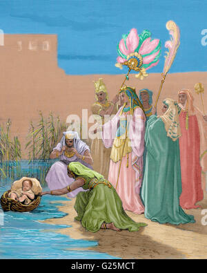 Moses aus dem Nil von der Tochter des Pharao von Ägypten gerettet. Exodus. Stich von Gustave Dore (1832-1883). Farbige. Stockfoto