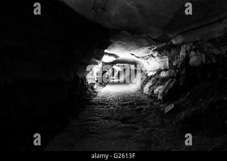 Eine Passage in Belum Höhlen Stockfoto