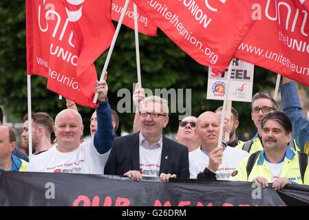 London, UK, 25. Mai 2016, Len McCluskey - Generalsekretär der Unite Union bei Steelworkers Protest Credit: Ian Davidson/Alamy Live News Stockfoto