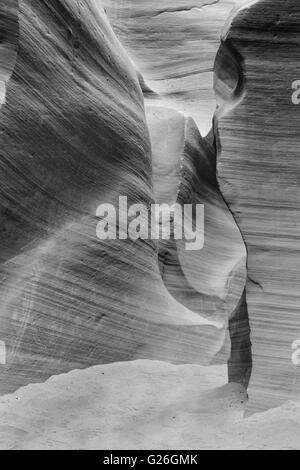 Antelope Canyon - Monochrome dramatischen Blick auf Antelope Canyon Navajo Stockfoto