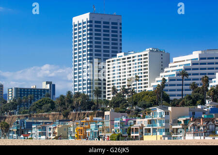 Strandhäuser am Strand in Santa Monica Stockfoto