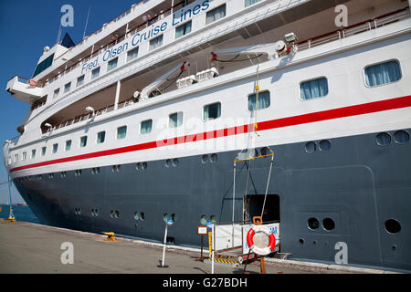 Das Kreuzfahrtschiff MS Braemar vertäut am Nordre Toldbod im Hafen von Kopenhagen - auf eine 15 Tage Rundreise in Skandinavien. Stockfoto