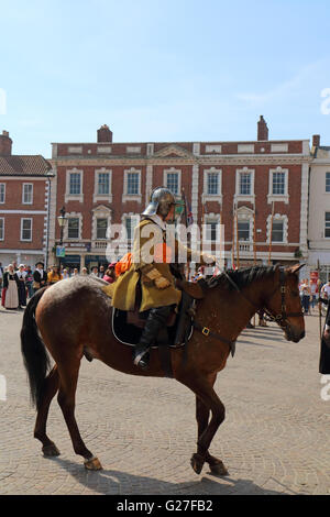 Sealed Knot historisches Reenactment Gruppe in Newark auf Trent Marktplatz zum Gedenken an Ende der Belagerung im englischen Bürgerkrieg Stockfoto