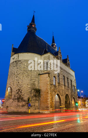 Brusselpoort - das einzige verbleibende Stadttor der ursprünglichen zwölf Tore der Stadt Mechelen, Belgien Stockfoto