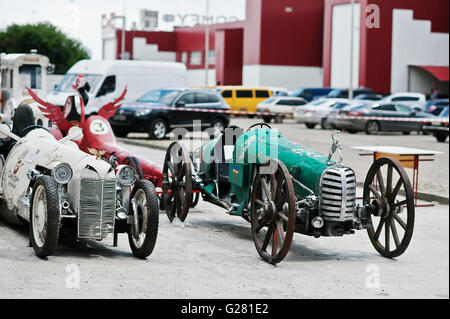 Podol, Ukraine - 19. Mai 2016: Handgemachte Vintage retro-klassischen Sportwagen. Stockfoto