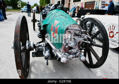 Podol, Ukraine - 19. Mai 2016: Handgemachte Vintage retro-klassischen Sportwagen. Stockfoto