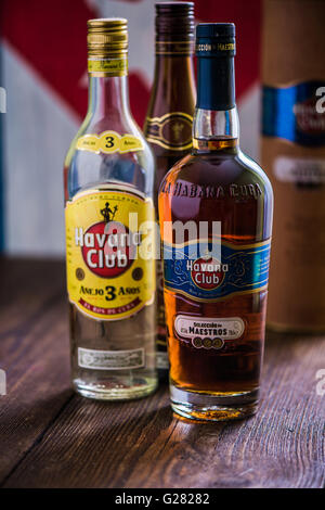 Havanna, Kuba - 23. Mai 2016: Flasche Havana Club Rum. Gegründet im Jahre 1878 in Kuba, ist Havana Club der Welt Nr. 3 internation Stockfoto