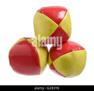 Drei rot und gelb Jonglierbälle Stockfoto