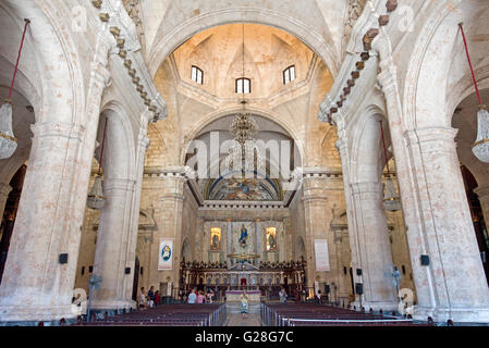 Innenansicht der Kathedrale von Havanna in der Plaza De La Catedral - befindet sich im Zentrum von Alt-Havanna. Stockfoto