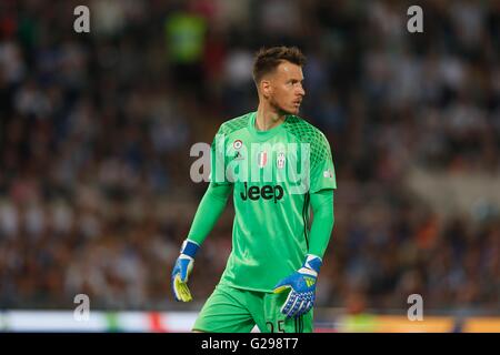 Roma, Italien. 21. Mai 2016. Neto (Juventus) Fußball: Italien 'TIM Cup' final match zwischen AC Mailand 0-1 Juventus FC im Stadio Olimpico di Roma in Rom, Italien. © Mutsu Kawamori/AFLO/Alamy Live-Nachrichten Stockfoto