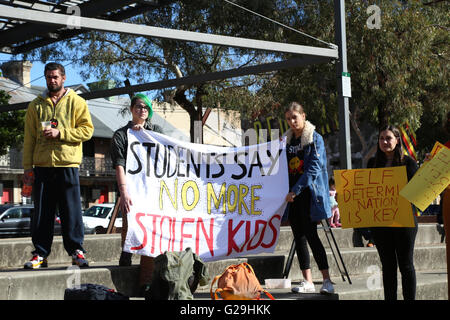 New South Wales, Australien. 26. Mai 2016. "Sorry Day Rallye – Bring das Kinderheim", organisiert von Großmütter gegen Umzüge NSW. Bildnachweis: Richard Milnes/Alamy Live-Nachrichten Stockfoto