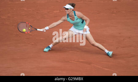 Paris, Frankreich. 27. Mai 2016. Samantha Stosur (AUS) gegen Lucie Safarova (CZE) 6-3, 6-7, 7-5, Roland Garros in Stade Roland Garros in Paris, Frankreich gespielt wird. Bildnachweis: Leslie Billman/Tennisclix/CSM/Alamy Live-Nachrichten Stockfoto