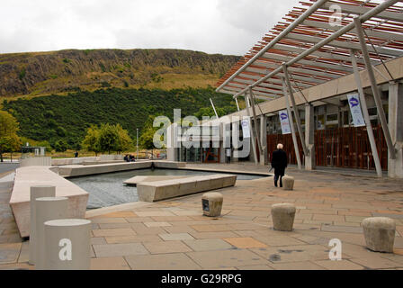 Schottisches Parlamentsgebäude Eingang, Edinburgh Stockfoto