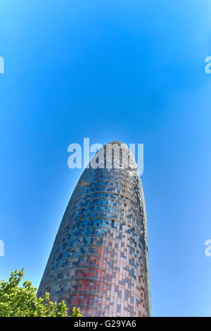 Der Torre Agbar ist ein 38-Geschichte Wolkenkratzer / Turm befindet sich zwischen Avinguda Diagonal und Carrer Badajoz Stockfoto