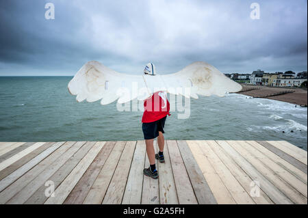 Ron Freeman, 2007 Sieger des Wettbewerbes Bognor Birdman Prüfbedingungen im Jahr 2009. Stockfoto