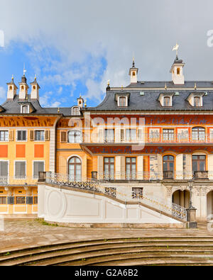 Barocke Schloss Pillnitz (Schloss Pillnitz) in der Nähe von Dresden, Sachsen, Deutschland. Stockfoto