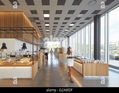 Cafeteria im Erdgeschoss. Fornebuporten, Oslo, Norwegen. Architekt: Dunkel, 2015. Stockfoto