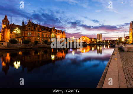 Architektur von Bydgoszcz entlang Fluss Brda Bydgoszcz, Kujawien-Pommern, Polen Stockfoto