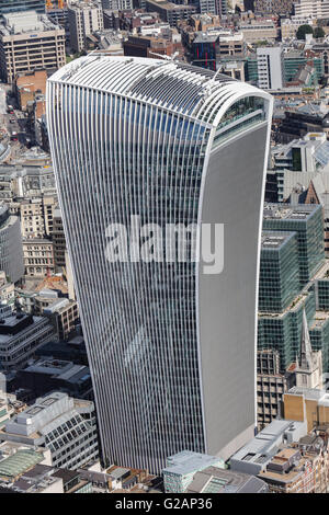 Eine Luftaufnahme von 20 Fenchurch Street in London, auch bekannt als Walkie Talkie Building Stockfoto