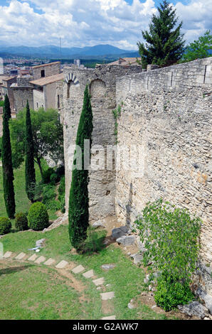 Girona, Spanien, alten Stadtmauern und Befestigungsanlagen Stockfoto