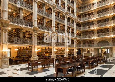 George Peabody Bibliothek Baltimore MD Stockfoto