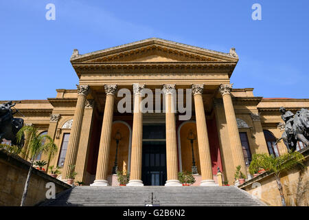 Palermo Opernhaus Teatro Massimo in Piazza Giuseppe Verdi, Palermo, Sizilien, Italien Stockfoto