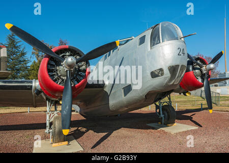 California, Atwater, Schlossmuseum Air Boeing B-18 Bolo, mittlerer Bomber in Dienst Ende der 1930er Jahre bis Anfang der 1940er Jahre Stockfoto