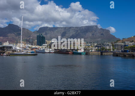 Cape Town-Südafrika 20. März 2016 Victoria and Alfred Waterfront District ist ein Wohn- und touristischen Bereich l Stockfoto