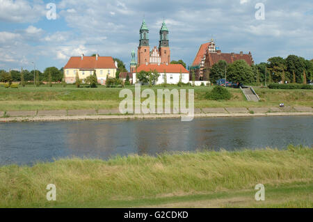 Posen, Polen - 13. Juli 2014: St. Peter und Paul Basilica in Warthe in Poznan, Polen Stockfoto