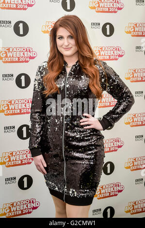 Meghan Trainor backstage bei BBC Radio 1's Big Weekend Powderham Castle in Exeter. Stockfoto