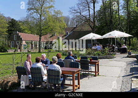 Café, Osterburg, Groothusen, Krummhoern, Ostfriesland, Niedersachsen, Deutschland Stockfoto