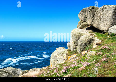 Granitfelsen an Gwennap Kopf in der Nähe von Lands End in Cornwall, England, UK Stockfoto