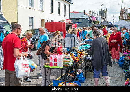 Eine Straße Markt in der Stadt St.Just in Cornwall, England, UK Stockfoto