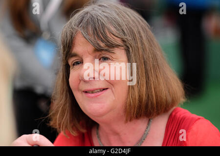 Hay Festival - Mai 2016 - Kinder Thema Julia Donaldson in der Buchhandlung für ein Buch Autogrammstunde für Ihr neuestes Buch Der Detektiv Hund am Tag 3 dieser Jahre Hay Festival. Stockfoto