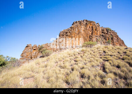 Corroboree Rock in East Macdonnell Ranges in der Nähe von Alice Springs, Northern Territory, Australien Stockfoto