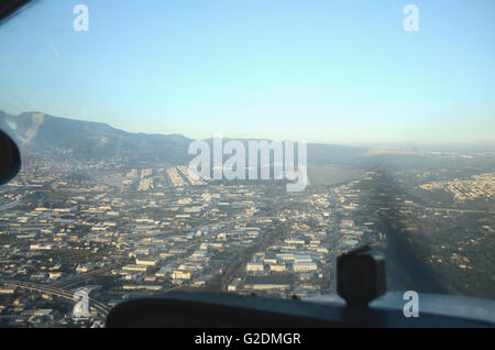 Chessna Flug Lektion. Bilder Fom über Athen, Tatoi Flughafen und Aegina Insel.  Ein tolles Geschenk von meinem guten Freund, Jim. Stockfoto