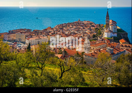 Slowenien-Küste und Kras Piran - Kathedrale von den Wänden anzeigen Stockfoto