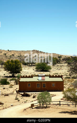 Klein Aus Vista Lodge inmitten Aus Bergen in Namibia Stockfoto