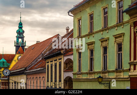 Slowenien Podravje Ptuj, Rathaus - Dächer und Spire von Slovenski Trg Stockfoto