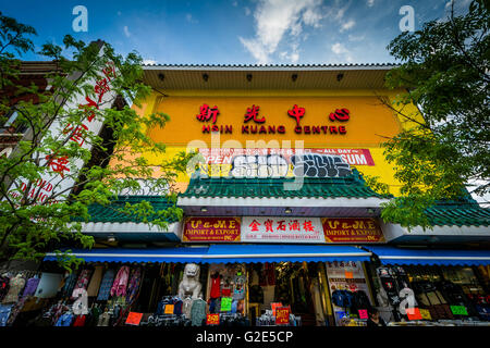 Unternehmen an der Spadina Avenue, in Chinatown, Toronto, Ontario. Stockfoto