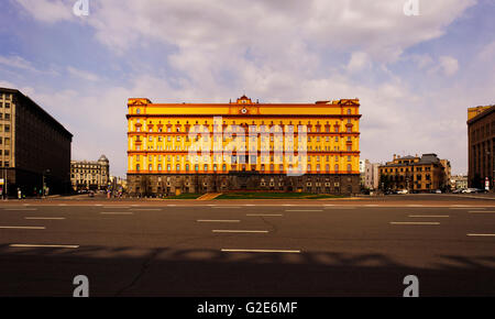 Fassade Gebäude des KGB auf Lubjanka-Platz in Moskau Stockfoto